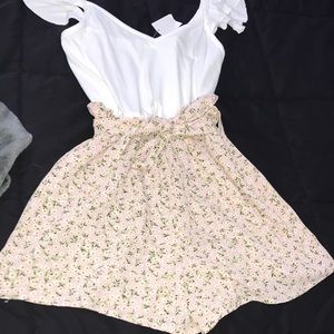 **NEW WITH TAGS** cute summer romper